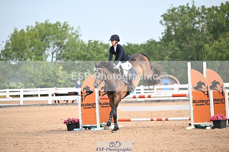 240801A-092203-00103 - Cls 7 Snr Discovery and 1m Open