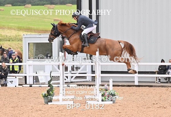 BPP_0182 - CLASS 25 SUN HOYS Redpost Equestrian Senior Foxhunter Second Round