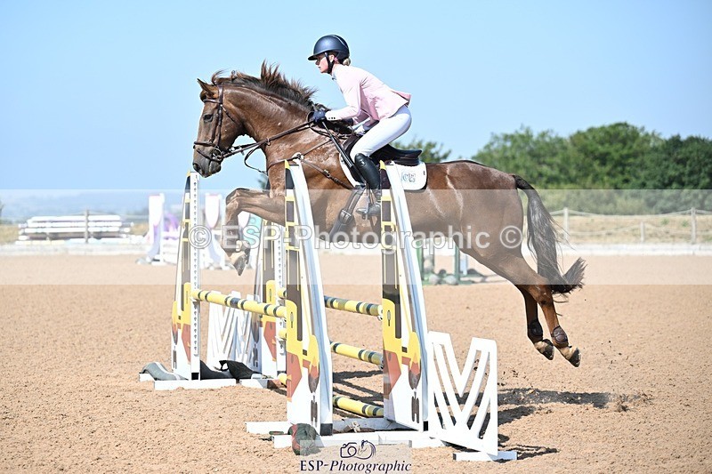 260722-102728-00151 - Cls 2 Brit Nov + 90cm Open