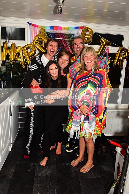 LEE-612 - Lee's 30th