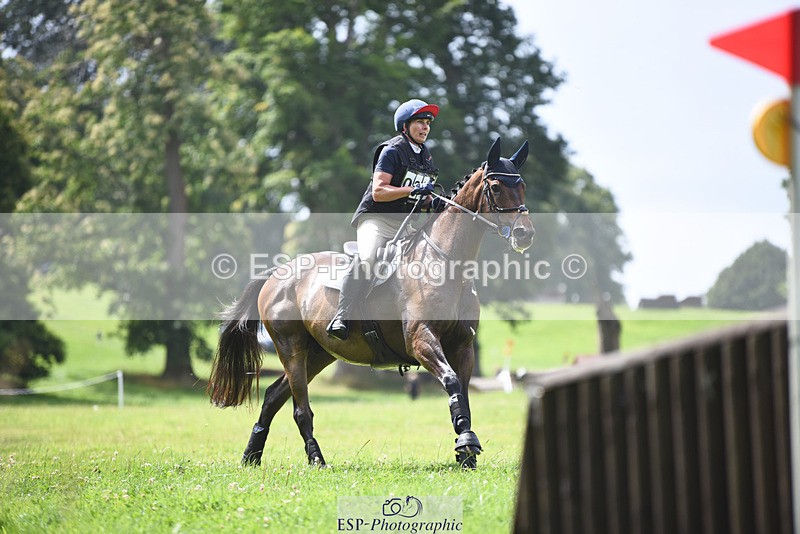 240804-120936-12640 - 321-Samantha_Lewis-KNOCKRIGG_BRONCO