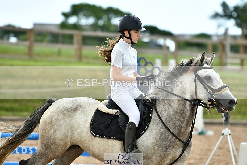 230625A-151403-04681 - Club 70cm