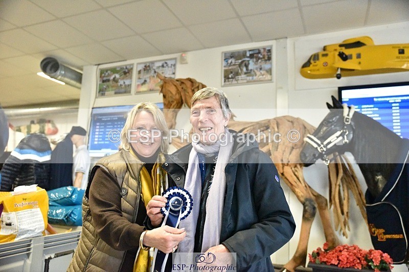 250214-130252-00291 - Novice Gold Presentations