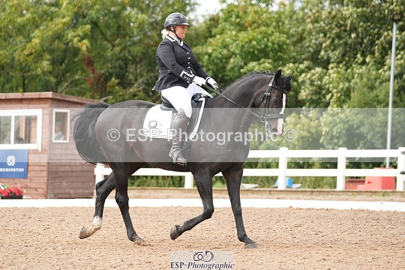 250907-155212-09679 - 057-Joanna.JohnsRockoko