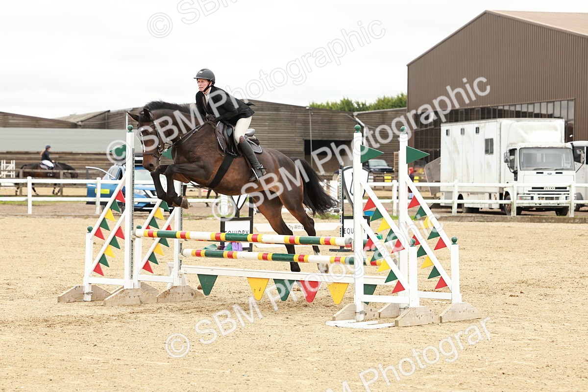 1I0A6916 - Class 2 - Senior British Novice