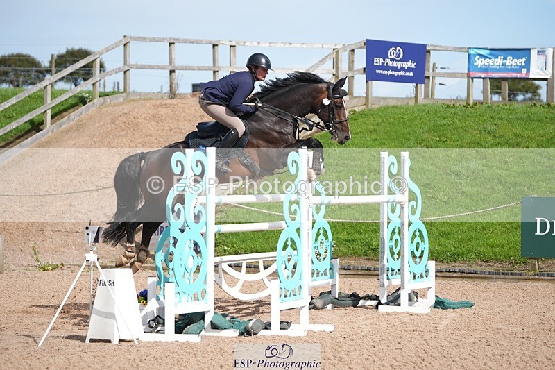 250913-143740-07593 - Cls 18 National 1.30m Open