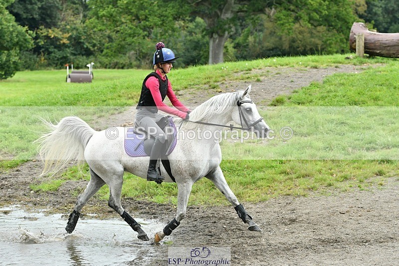 230817-131532-00869 - Theo's 1st Group - XC