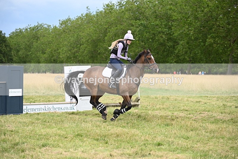 WJ6_3955 - Time at Jump 12:22 to 13:03