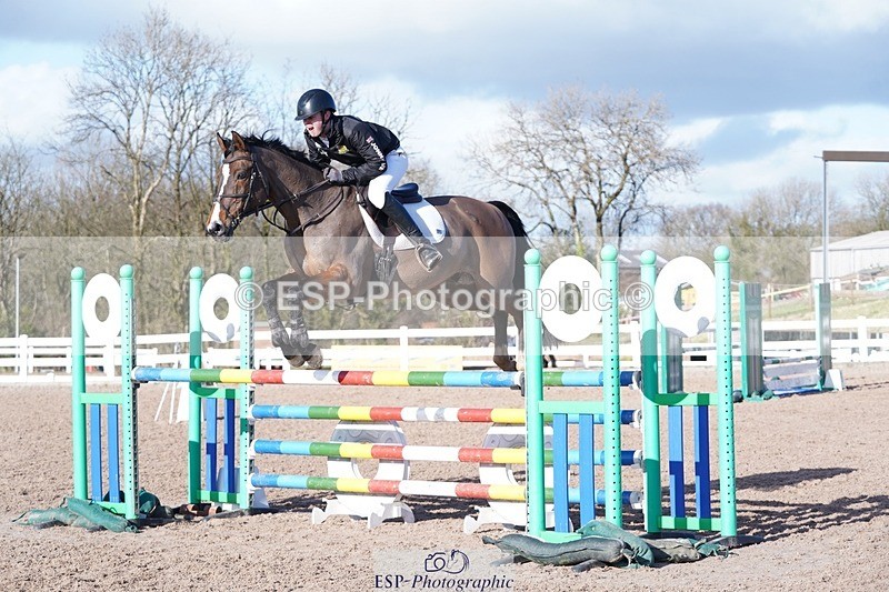 250222-150108-02364 - Cls 15 Foxhunter and 1.20m Open