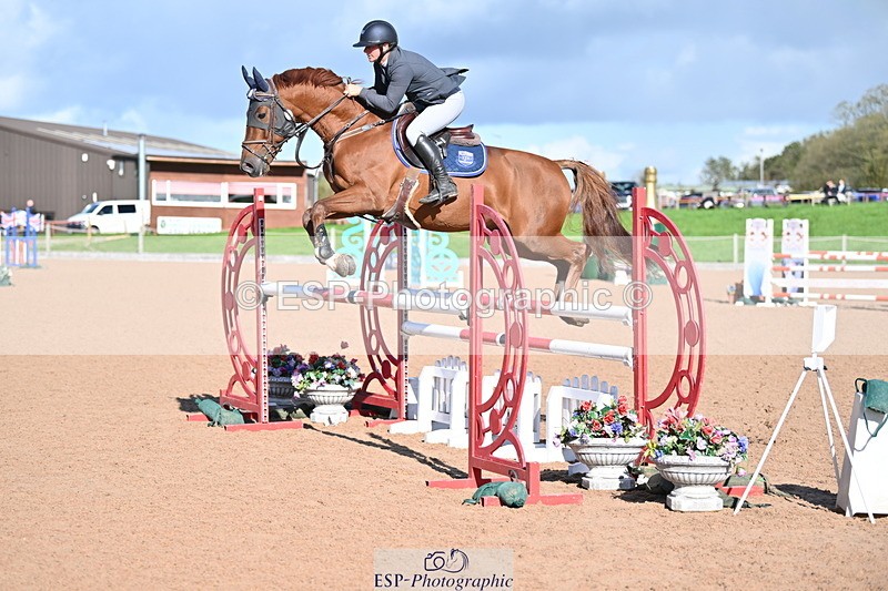 231014A-113829-04451 - Cls 18 Newcomers & 1.10m Open