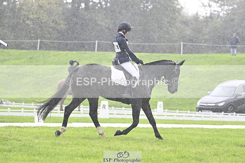 251023A-121651-04054 - F-421-Isabella.Hooton