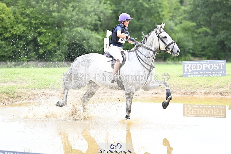 240804-112146-11999 - 312-Charlotte_Billson-KILLYCLOGHAN_MR_MOONSHINE