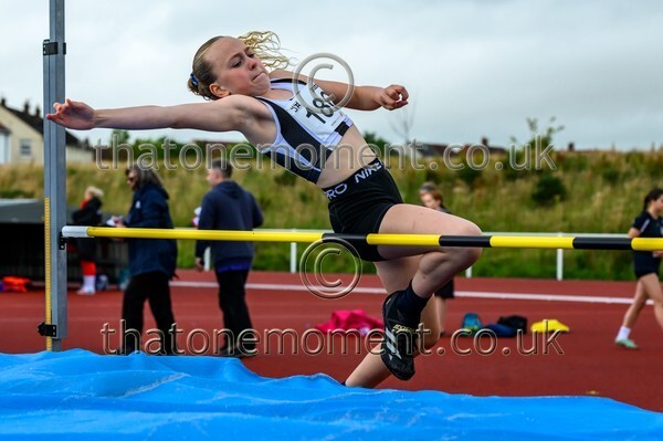 ComMast25-918705 - Field Female Set One