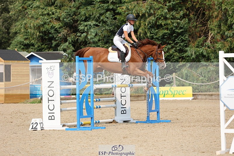 250816A-152146-02411 - Cls 8 Snr Newcomers