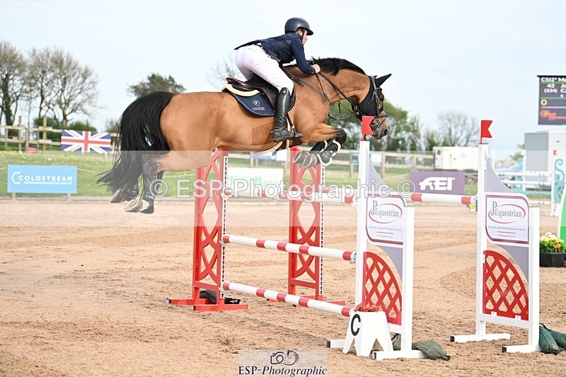 250425-174300-11027 - Cls 6 - 2 Star Medium Tour