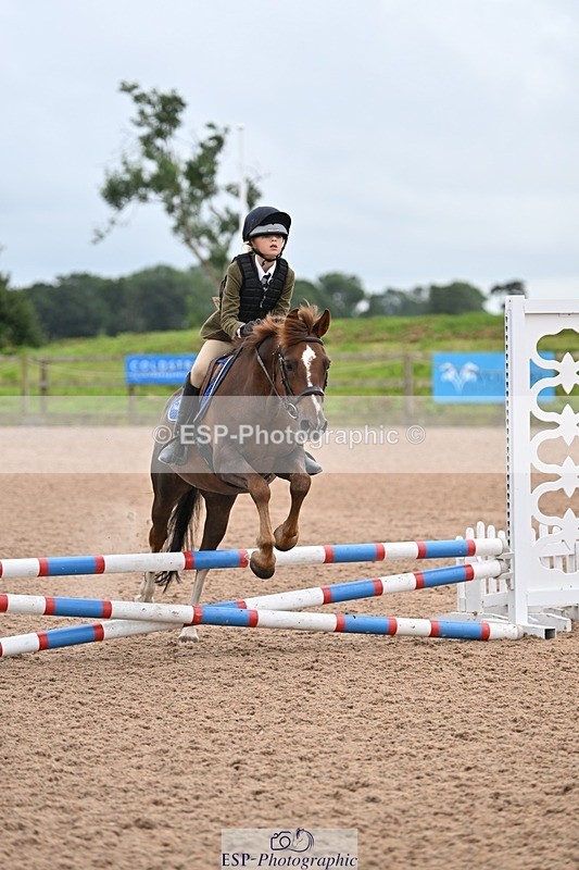 240813-154730-00085 - Clear round & 60cm