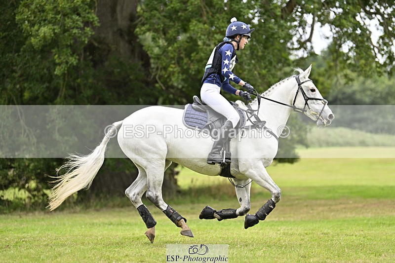 240825X-164300-37593 - 80cm XC 16.30 to 17.30