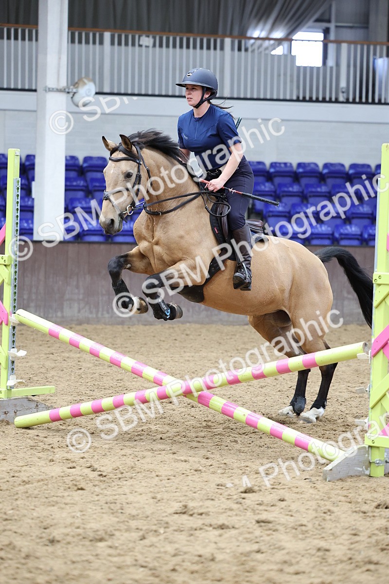 SBM_000300 - Class 4 - clear round showjumping