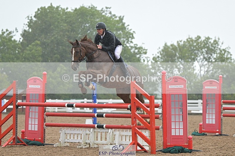 240925A-132223-00837 - Cls 4 Newcomers and 1.10m Open