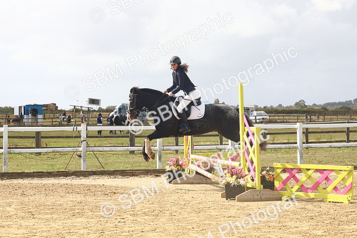 SBM_005988 - Class 6 - 60cm Champs