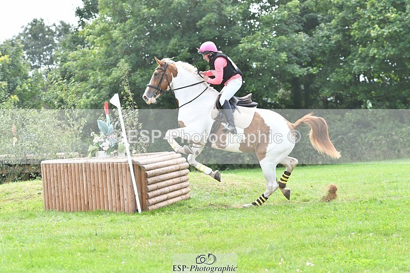 240803-144000-07994 - 162-Susan-Joy_Keeping-WARPAINT