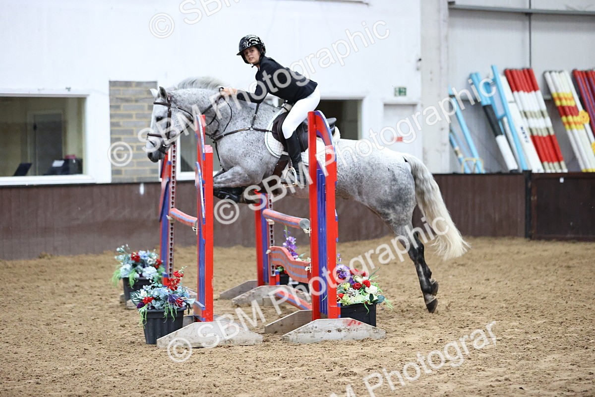 SBM_001068 - Class 5 - Blue Chip Pony Newcomers 1.00m Open