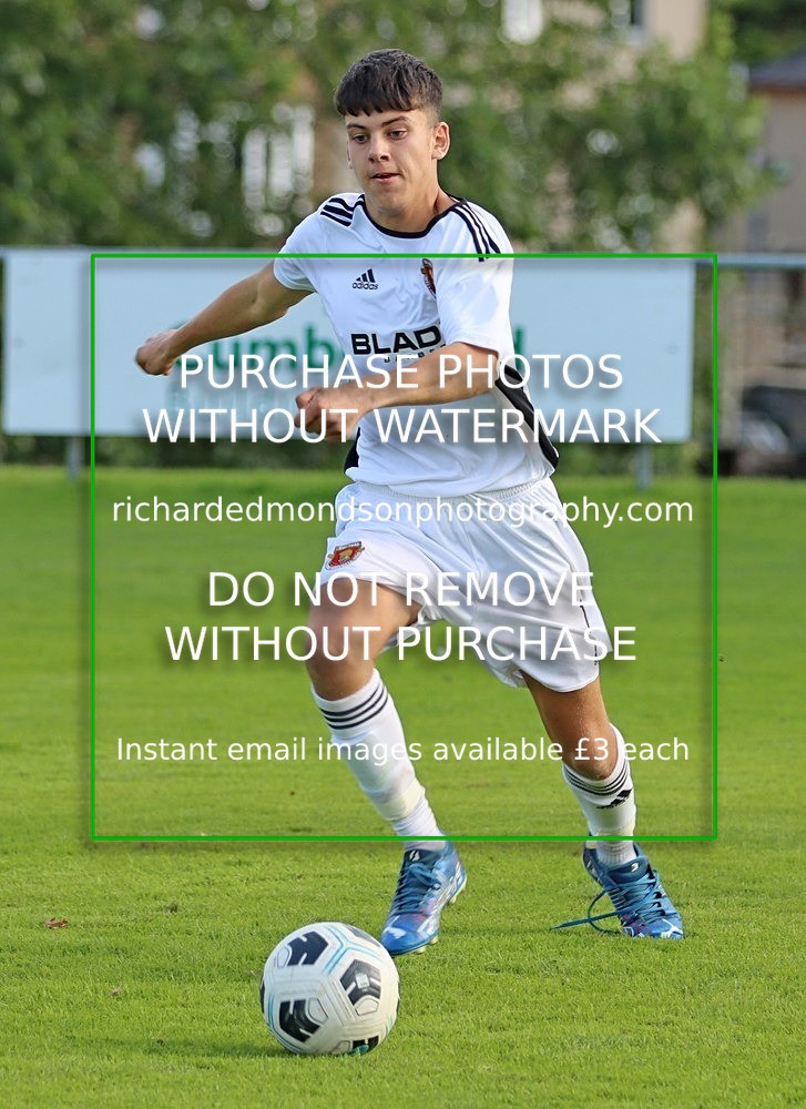 IMG_4143 - Kendal County v Millom