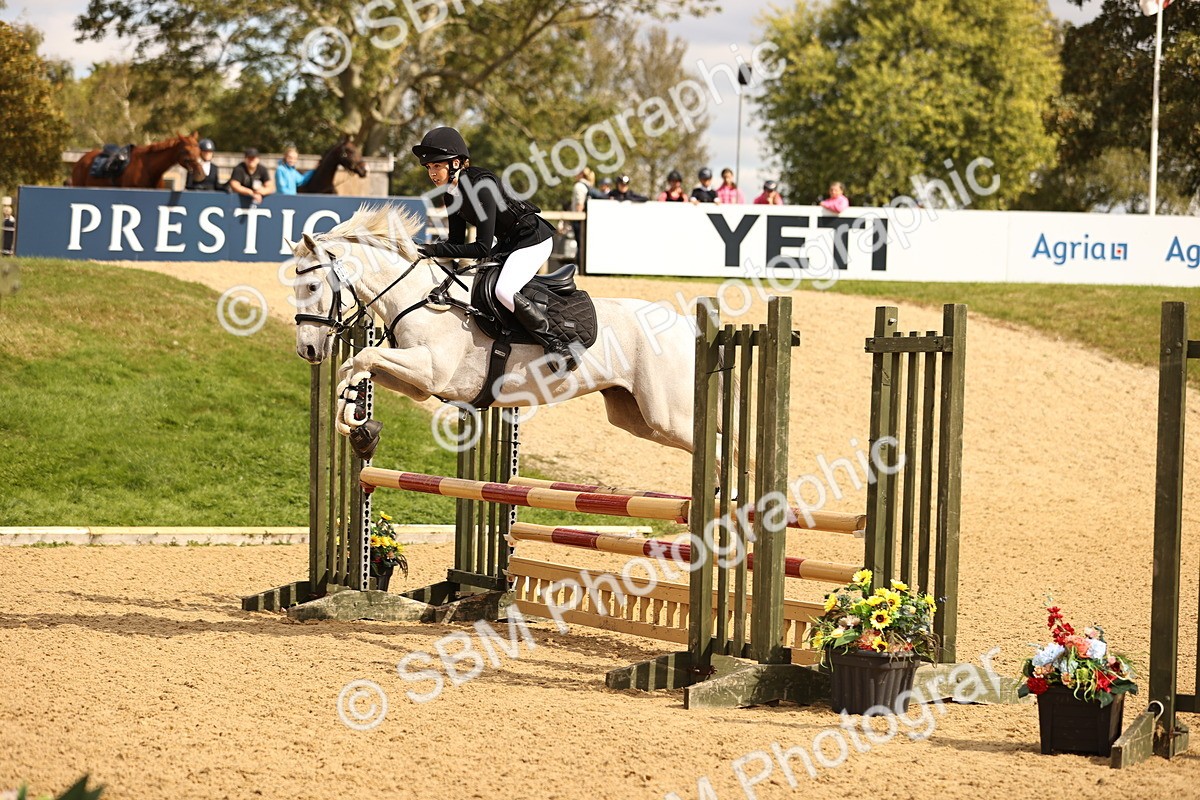 SBM_43050 - J40 Senior 90cm Supreme Championship