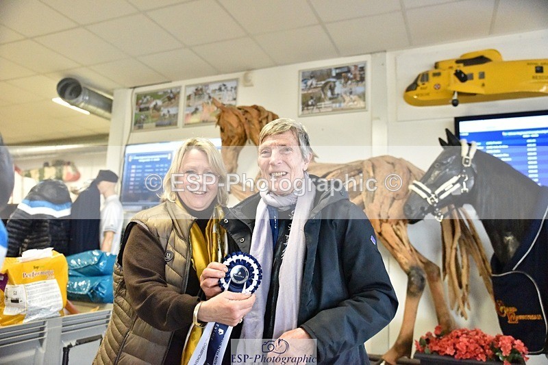 250214-130250-00289 - Novice Gold Presentations