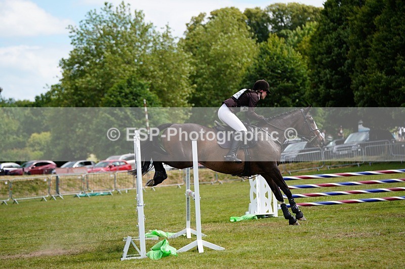 240630X-145600-8925 - 462-Gemma_Wells-COMBE_BREEZE