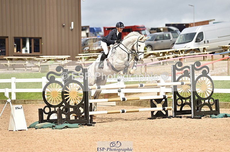 240403A-143548-00857 - Cls 4 Newcomers and 1.10m Open