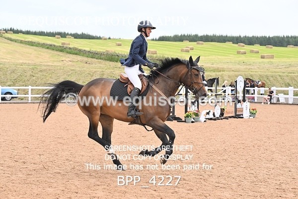 BPP_4227 - CLASS 3 WED GFS Saddles Senior Newcomers/1.10m Open