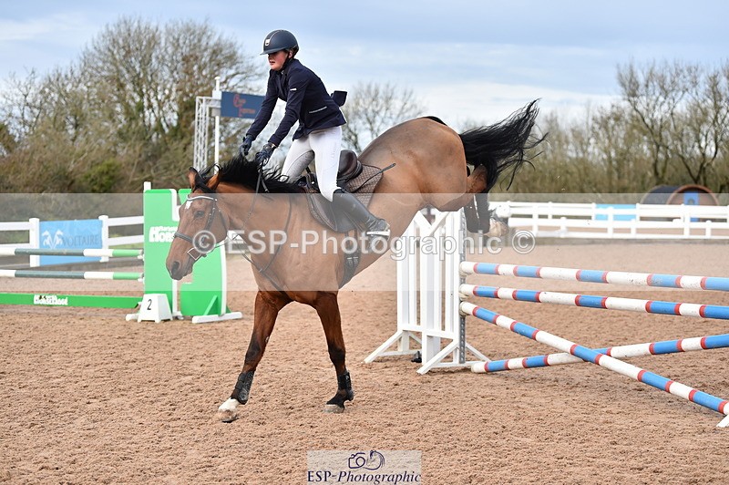 231203A-130114-01265 - Cls 9+10 Children on Horses 1m & 1.10m