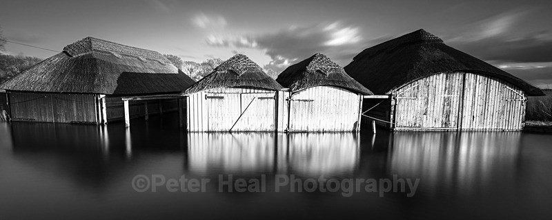 EF6A0452_Panoramic Boat Houses - Black & White