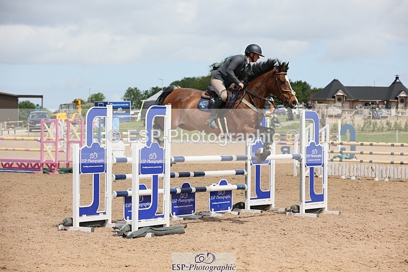 250525-120939-08116 - Cla 27 A&B 1.05 & 1.10m Snr Gran Prix