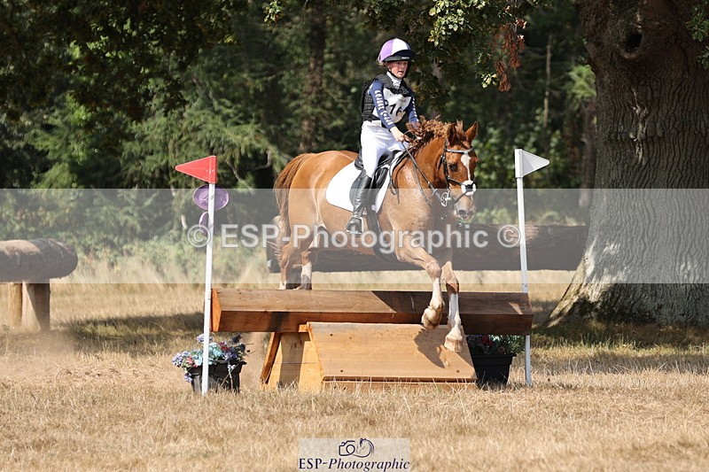 250824A-143309-38151 - 2164-Violet.Guerin-What's.his.name