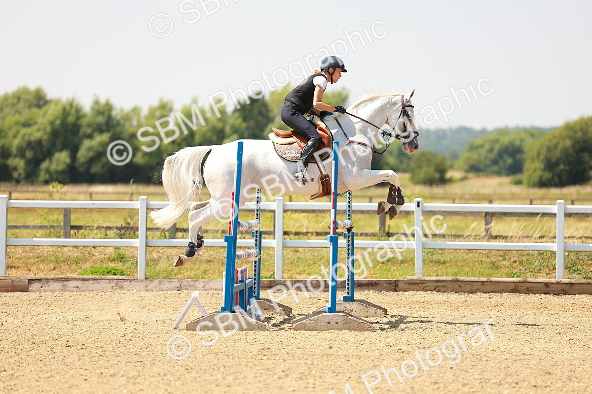SBM_001996 - Class 5 - Senior Foxhunter - 1.20m