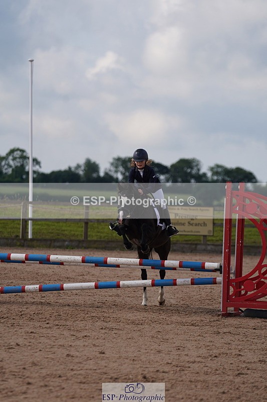 240713A-095404-00133 - Cls 3 A&B Pony BN & 80cm Open