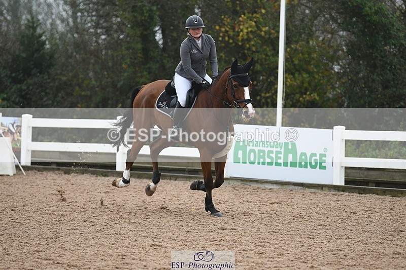 241103A-104822-07586 - SUN Cls 21 Snr Newcomers and 1.10m Open