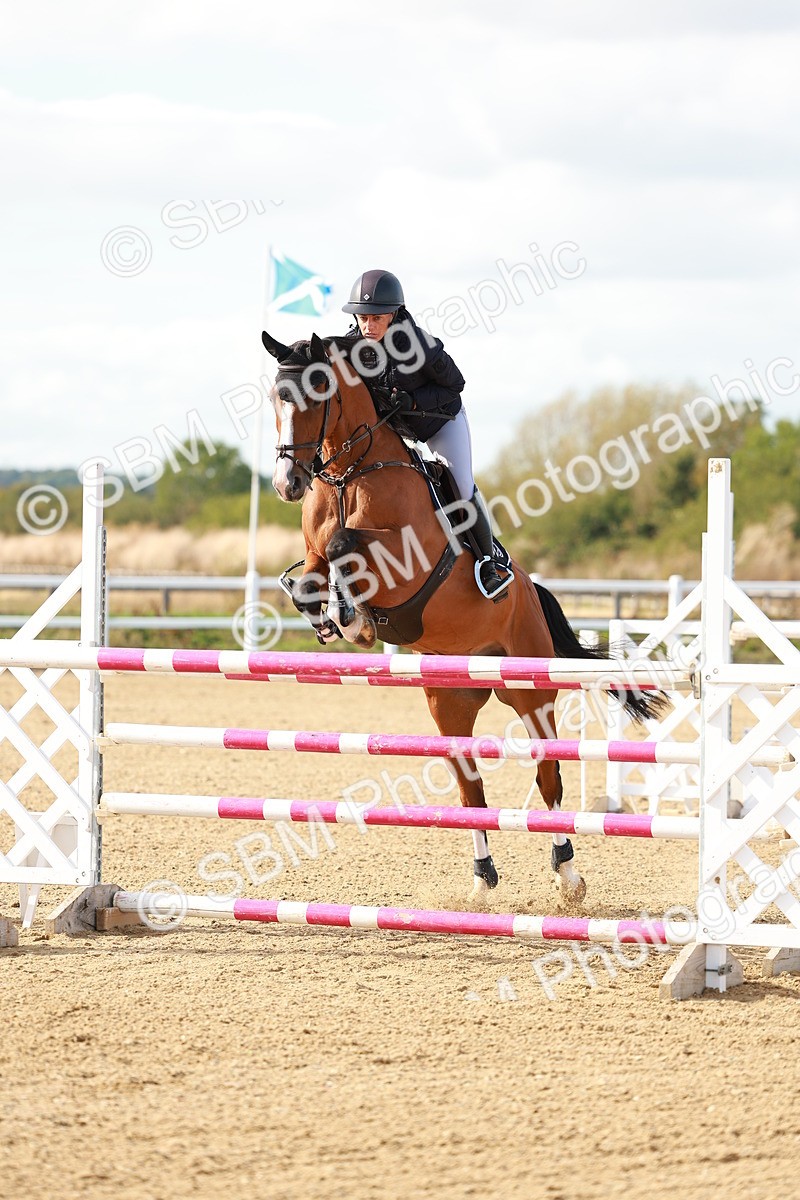 SBM_001906 - Class 5 - Senior Foxhunter - 1.20m