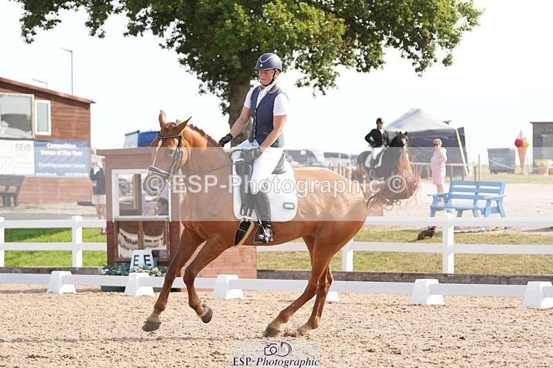 250817-101317-08304 - 051-Alana.ShaplandForever.Autumn.DS