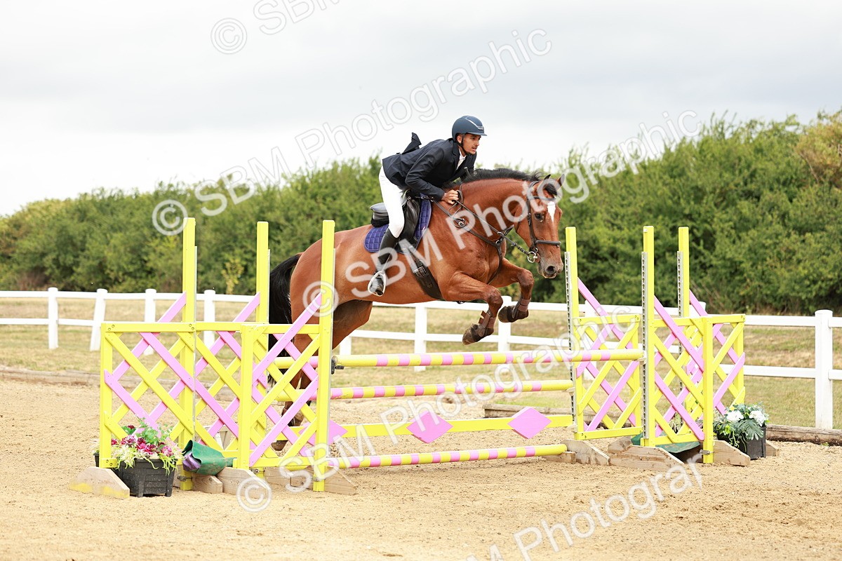 SBM_006892 - Class 2 - Senior Discovery - 1.00m Open