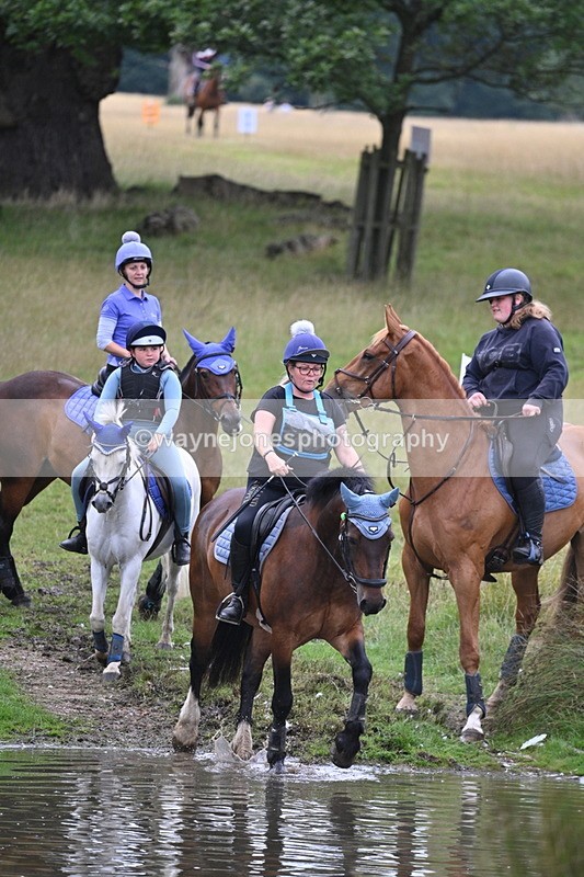 WJ7_0690 - Time at Water 09:19 to 10:04