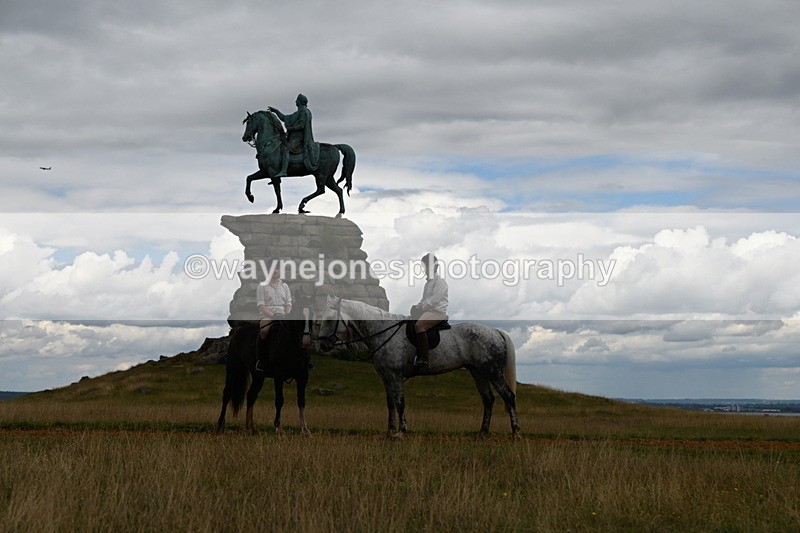 DSC_9441 - Time at Statue 15:11 to 15:58