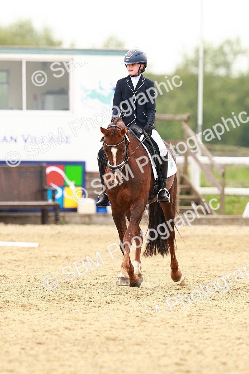 SBM_001143 - Class 6 - Novice 4