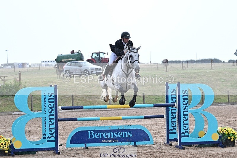 250727-165009-11509 - Cls 30 Snr Foxhunter