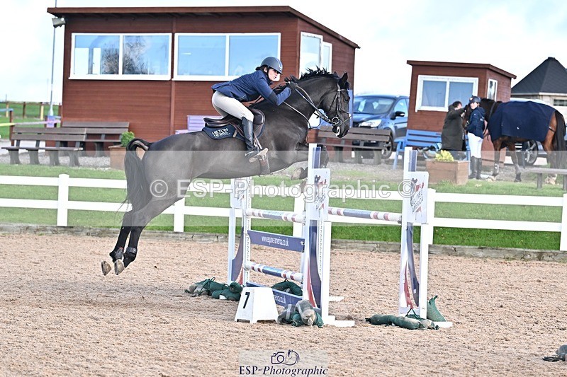 251119-134024-00493 - Cls 4 Newcomers and 1.10m Open