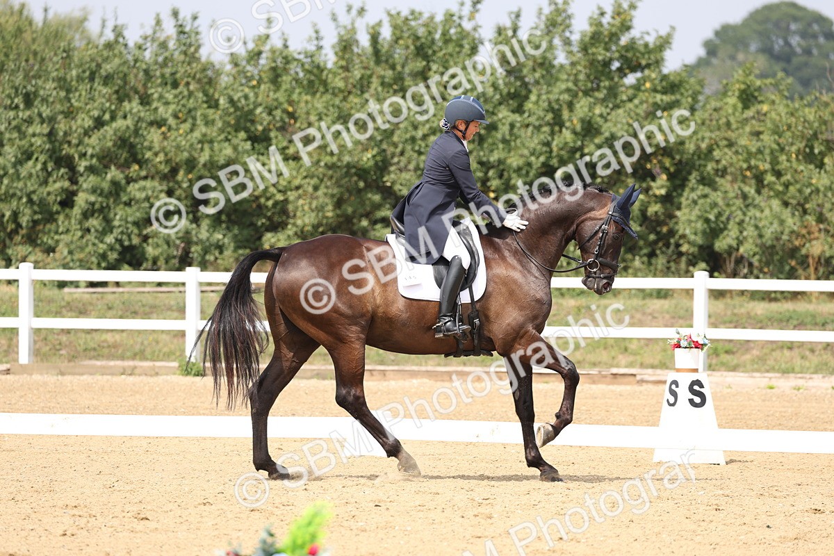 SBM_007323 - Class 9 - FEI INT I - 13.37-14.33