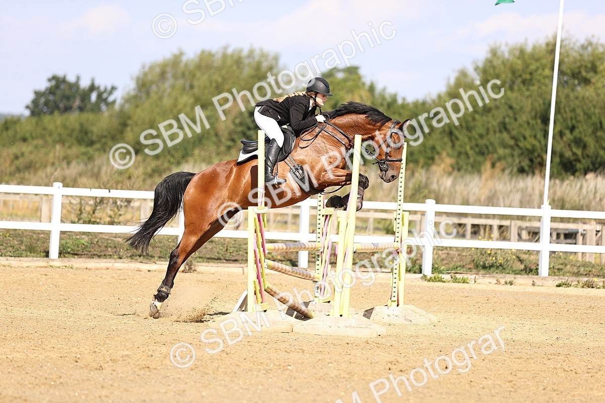 SBM_005671 - Class 9 - Senior British Novice - 90cm