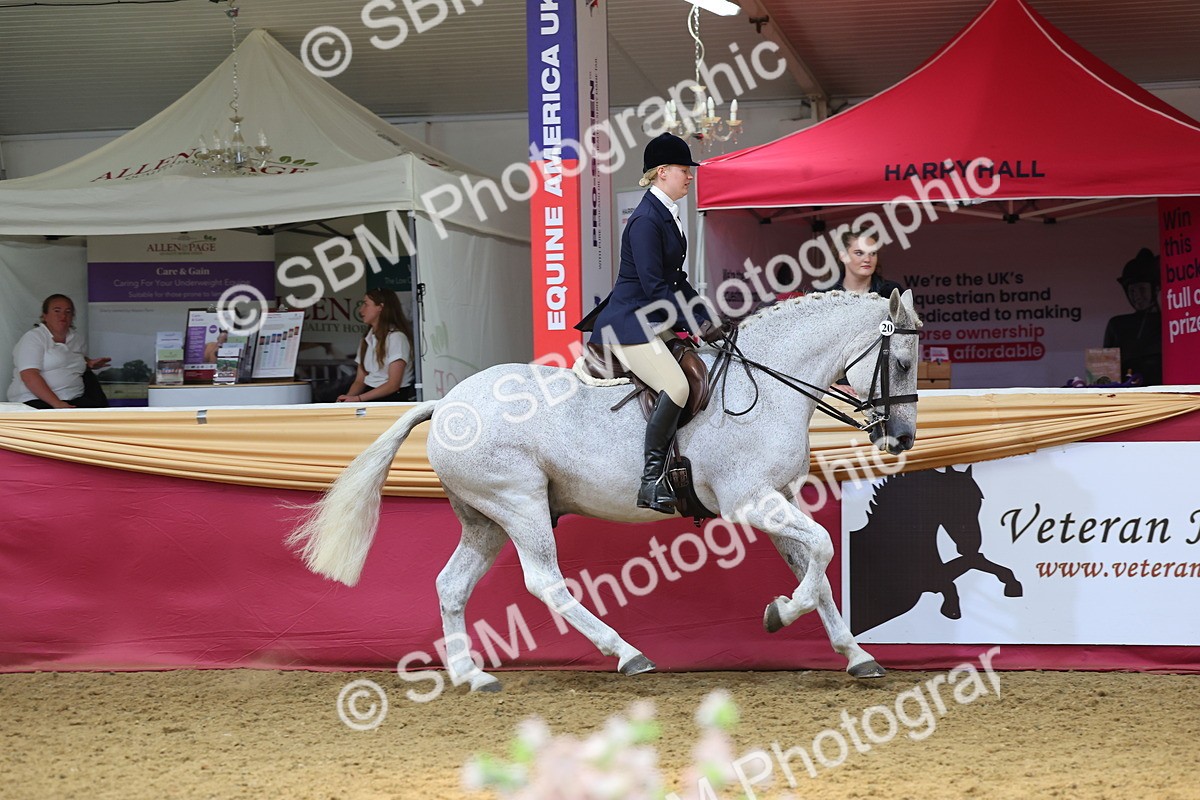 SBM_24075 - Class 905 - Supreme Final - Ridden Veteran